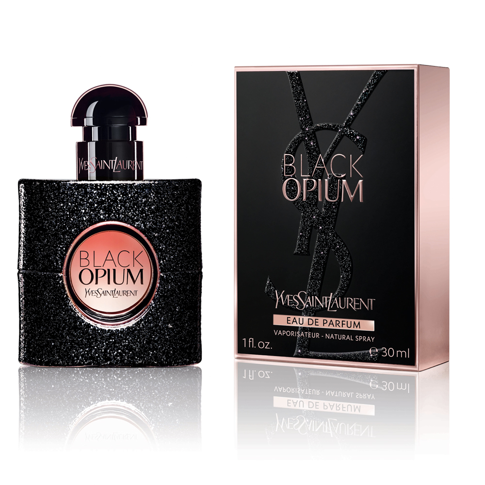 Perfume Black Opium de Yves Saint Laurent.
