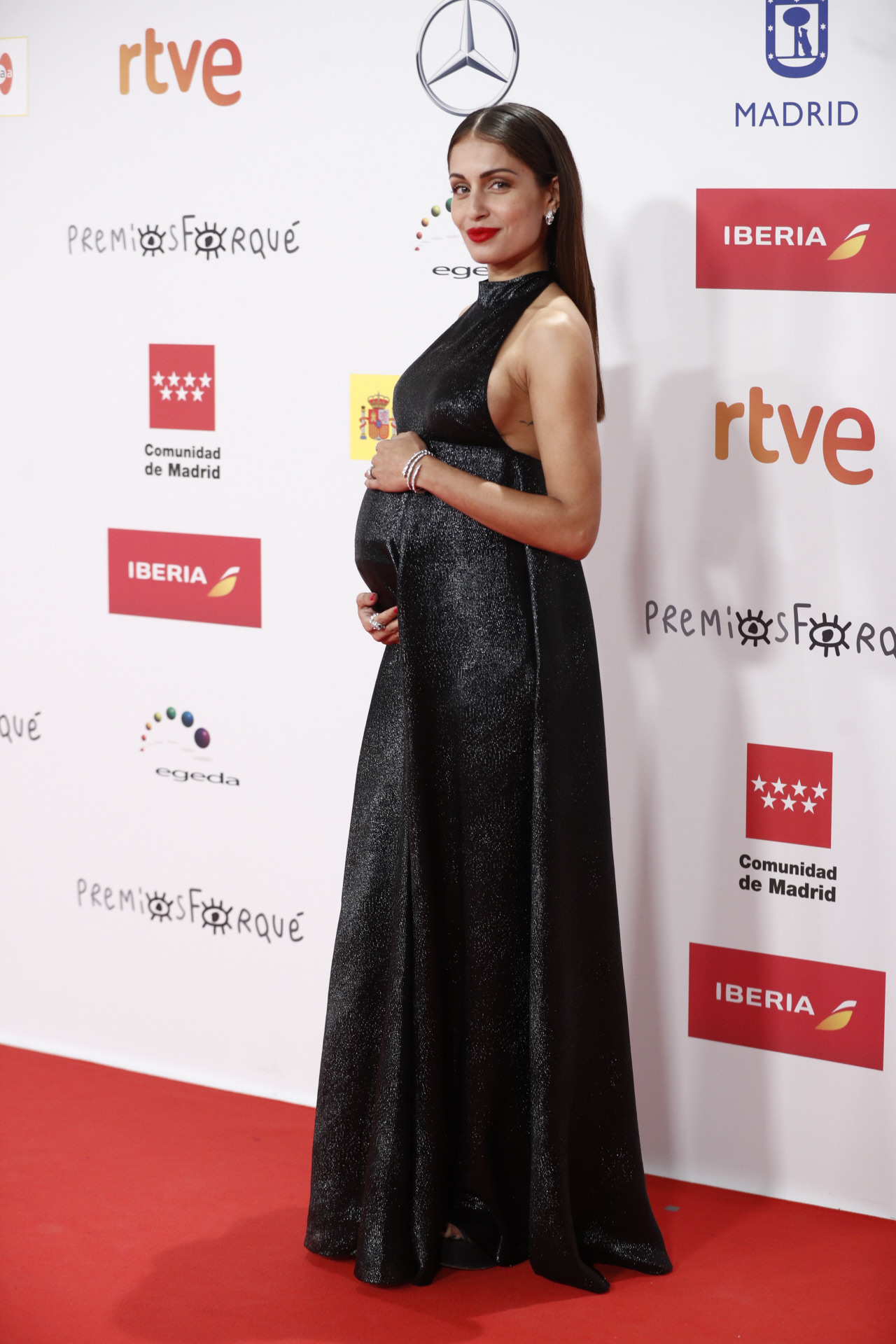 Hiba Abouk vestida de Dior en los Premios Forqué.
