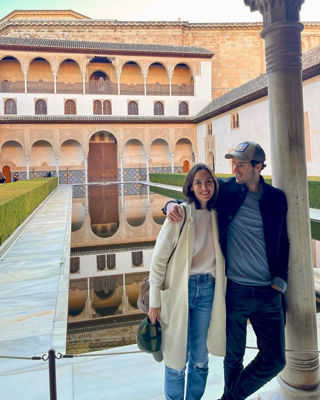 Tamara Falcó en Granada con novio Iñigo Onieva.