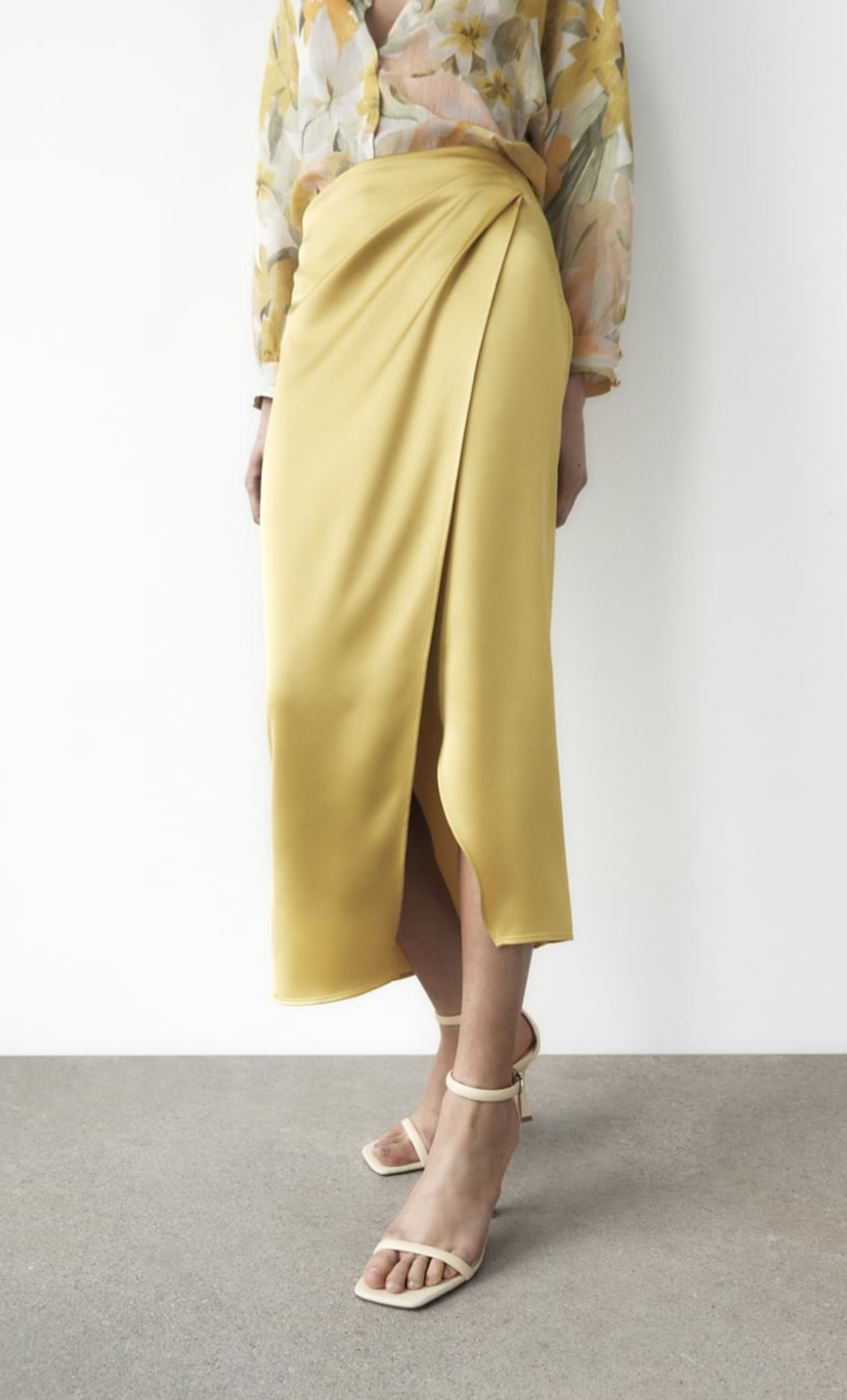 Cincuenta calculadora mezcla Las 3 faldas de invitada Zara por las que todo el mundo va a preguntarte |  Telva.com