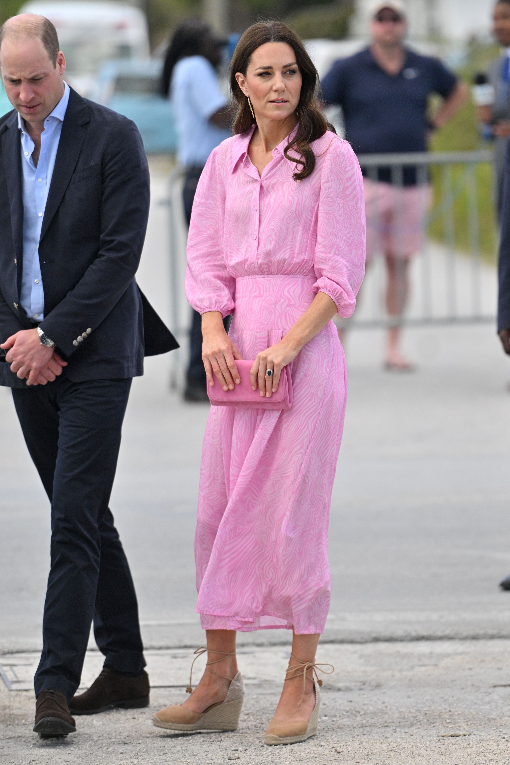 Kate Middleton en las Bahamas despidiendo su gira por el Caribe con los zapatos de esta temporada