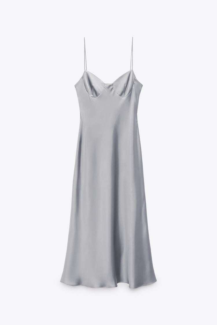 Vestido lencero gris de Zara