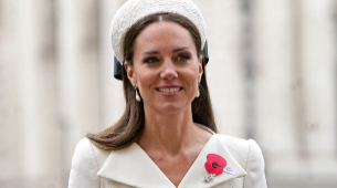 Kate Middleton vuelve a lucir impecable con un total look blanco