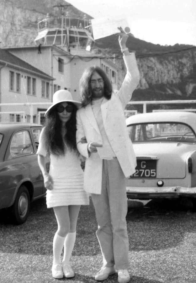 Boda de Yoko Ono y John Lennon.