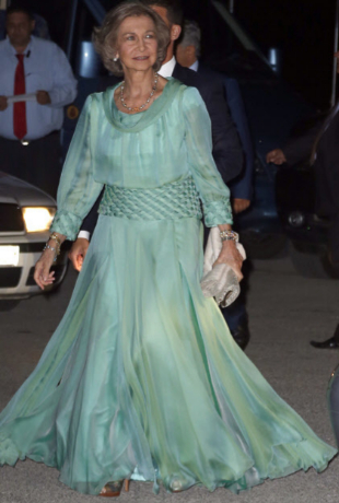 La reina Sofía en el 50 aniversario de bodas de los Reyes Constantino...
