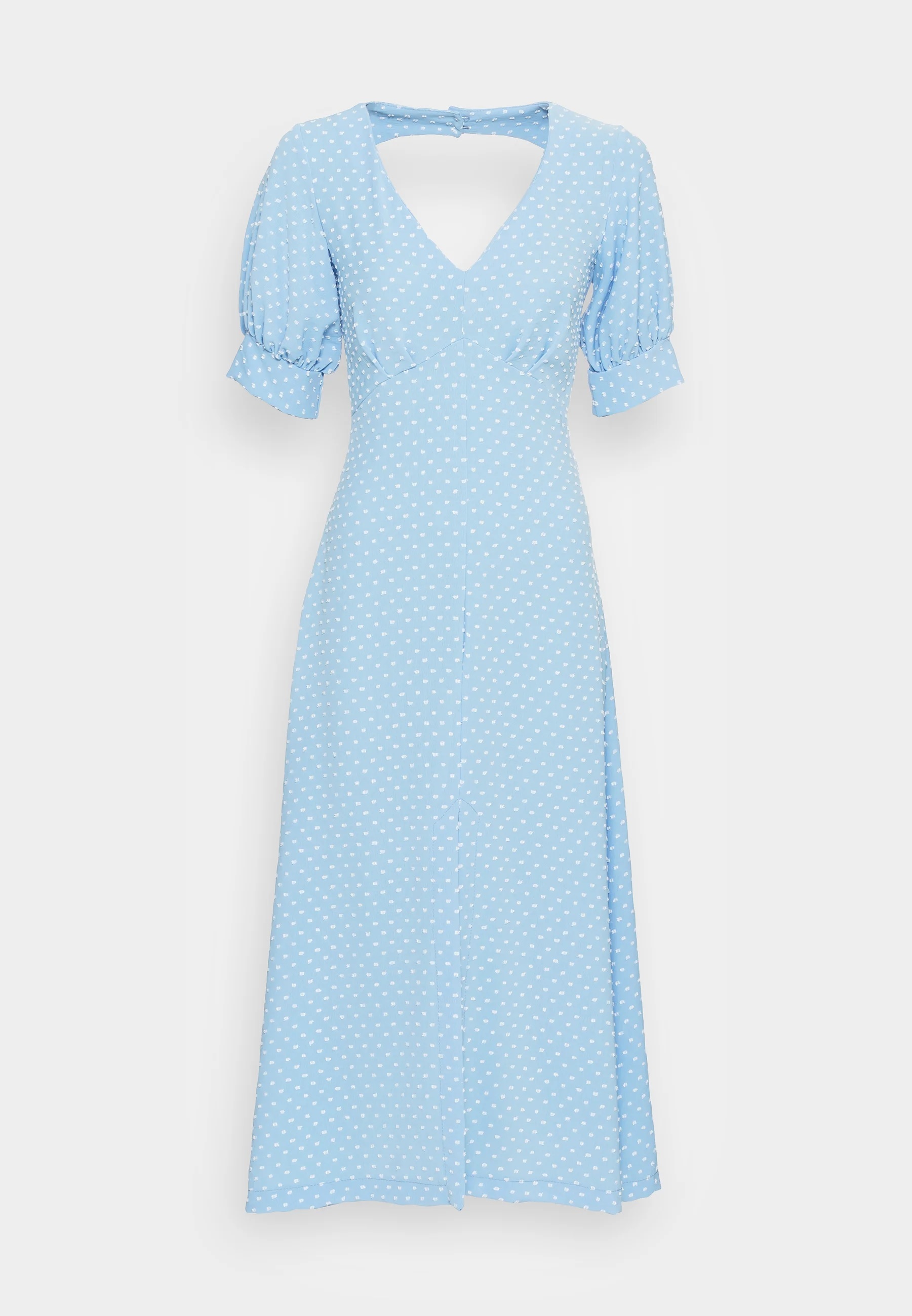 Vestido azul celeste con lunares blancos. Closet, de venta en Zalando (109,95 euros).