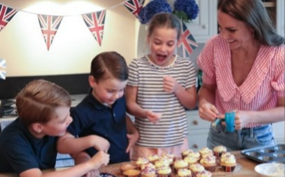 Kate Middleton cocinando con sus hijos