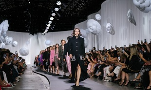 El desfile de la colección Métiers d&#039;art 2021/22 de Chanel