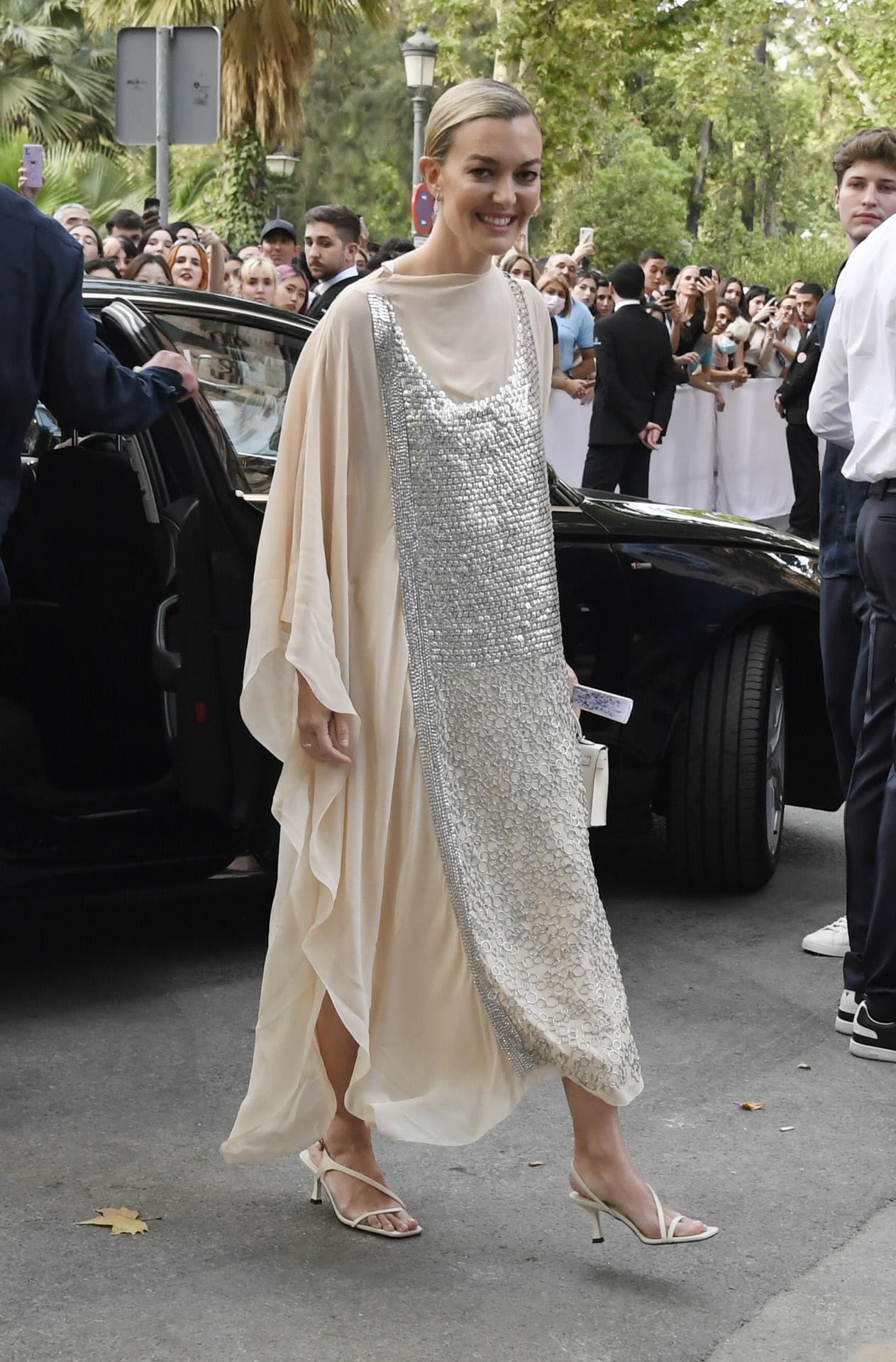 El vestido de lentejuelas de Marta Ortega, una de las invitadas al desfile Crucero 2023 de Dior.
