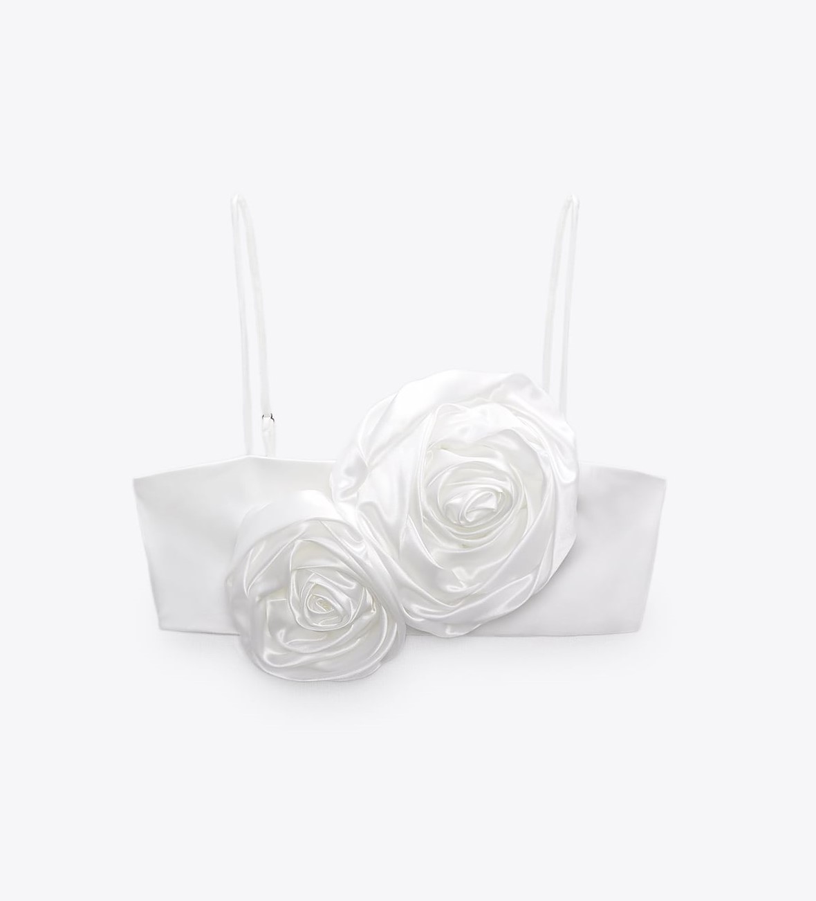 Top blanco con flores, Zara.
