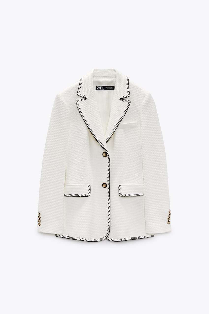 Blazer de tweed. Zara. (29,99 euros).