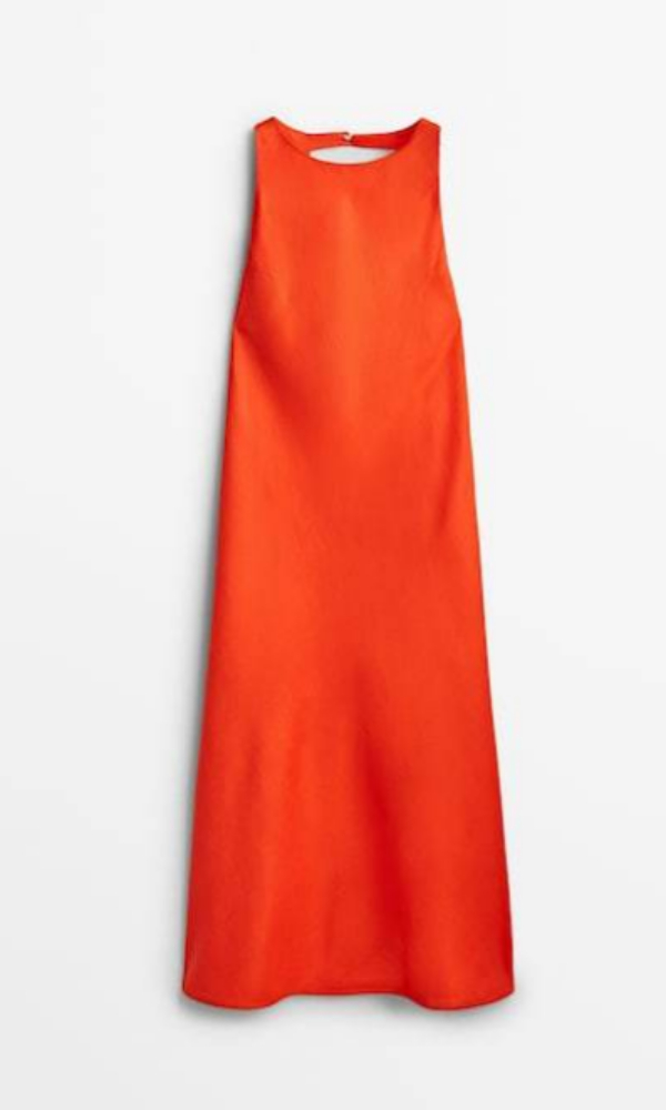 Vestido naranja (79,95 euros).