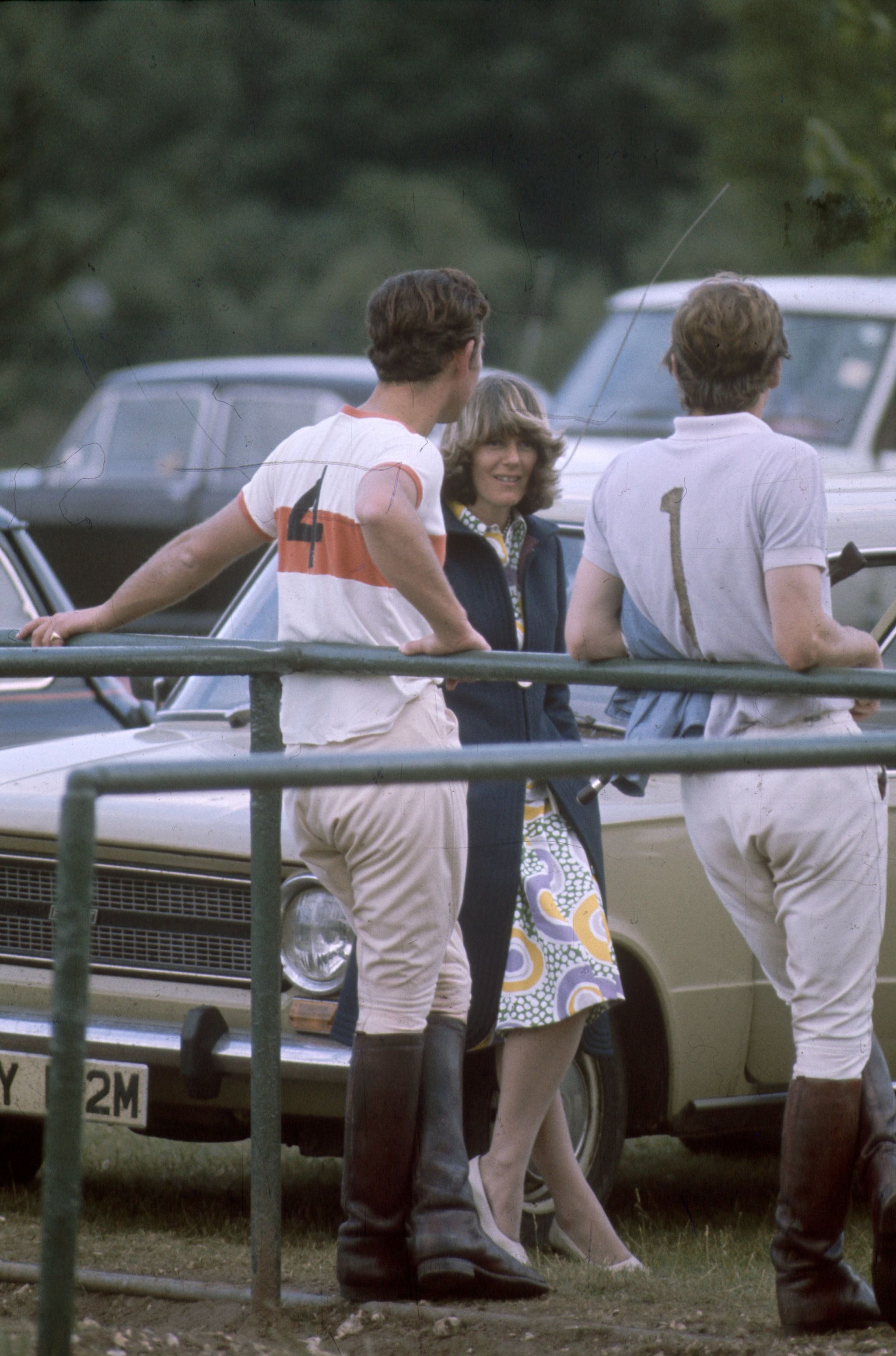 El príncipe Carlos y Camilla a principio de los años 70.