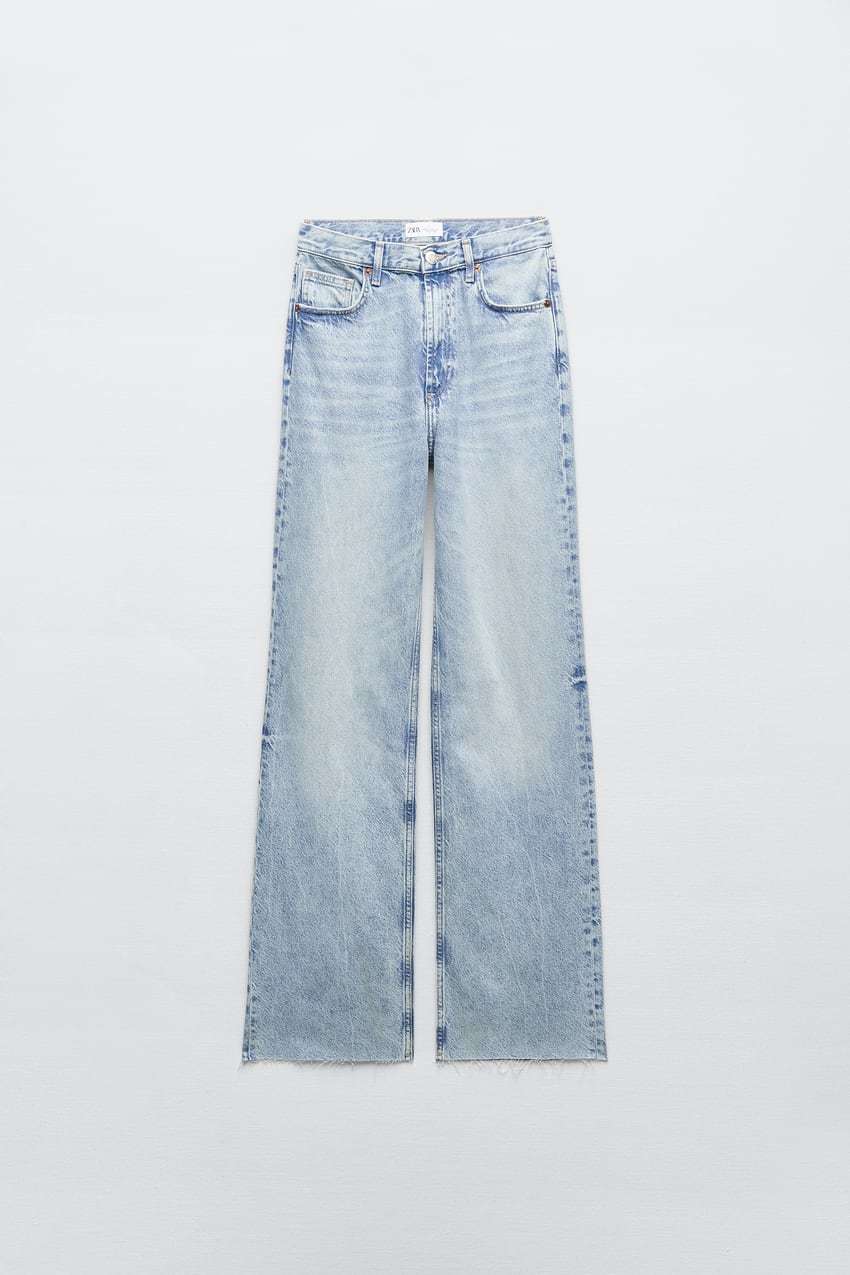 Jeans anchos. Zara. (29,95 euros).