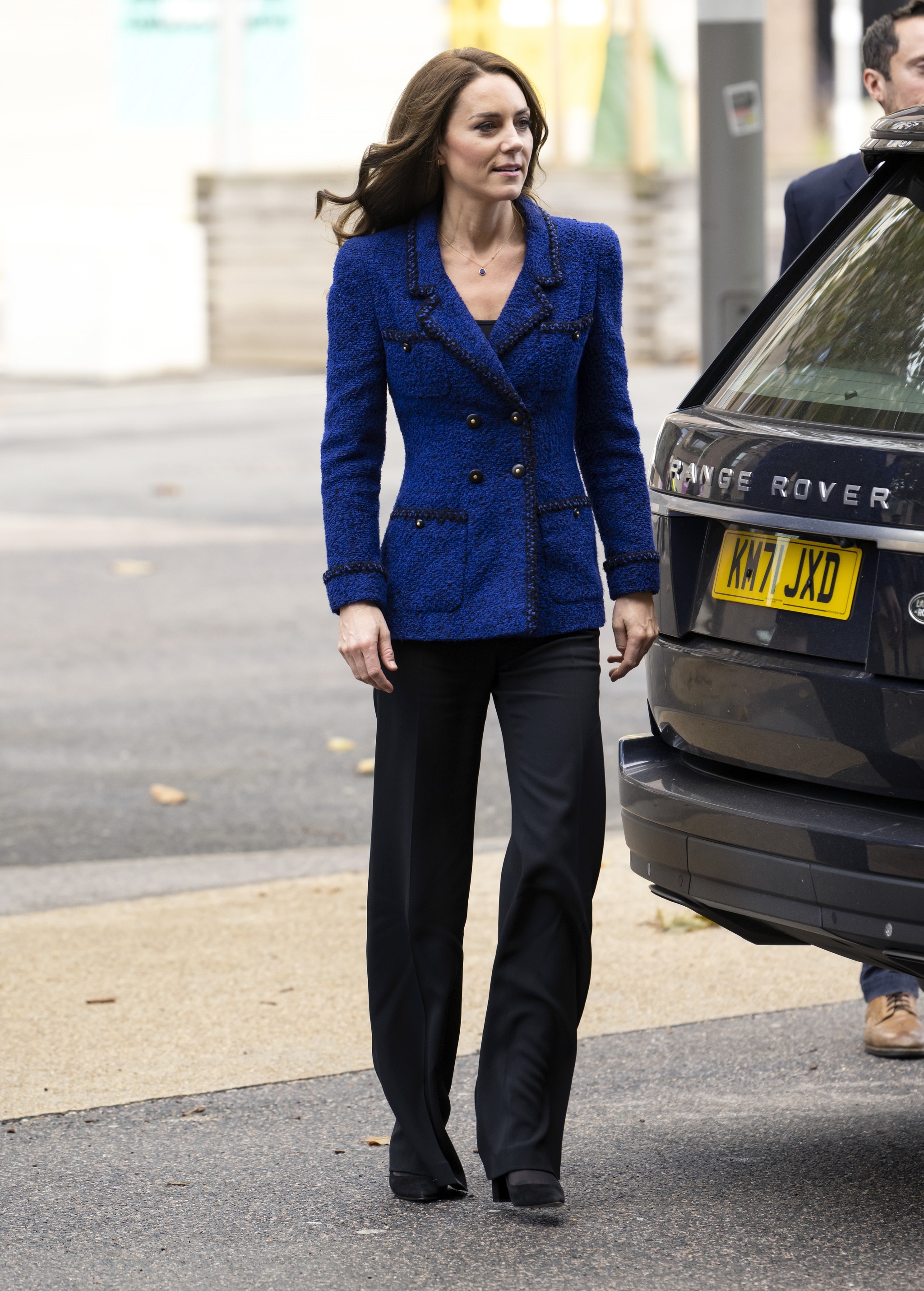 Kate Middleton con chaqueta de Chanel.