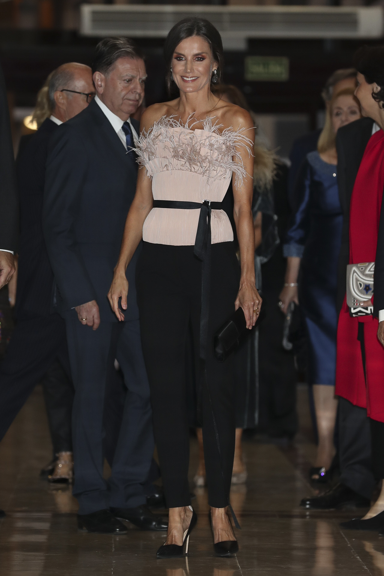 La reina Letizia con un look de The Second Skin Co.