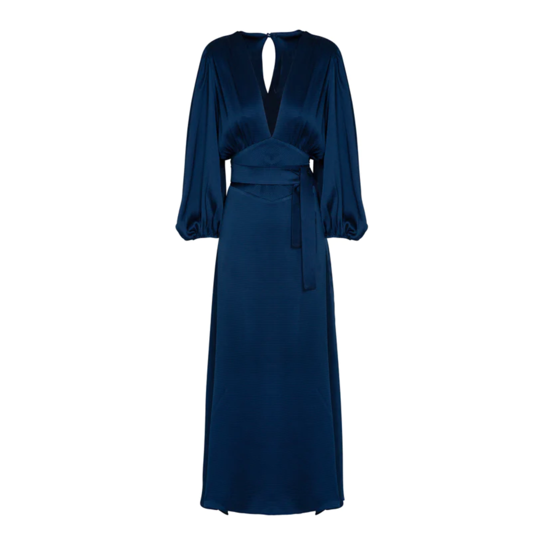 Vestido azul marino de Mimoki (379 euros).