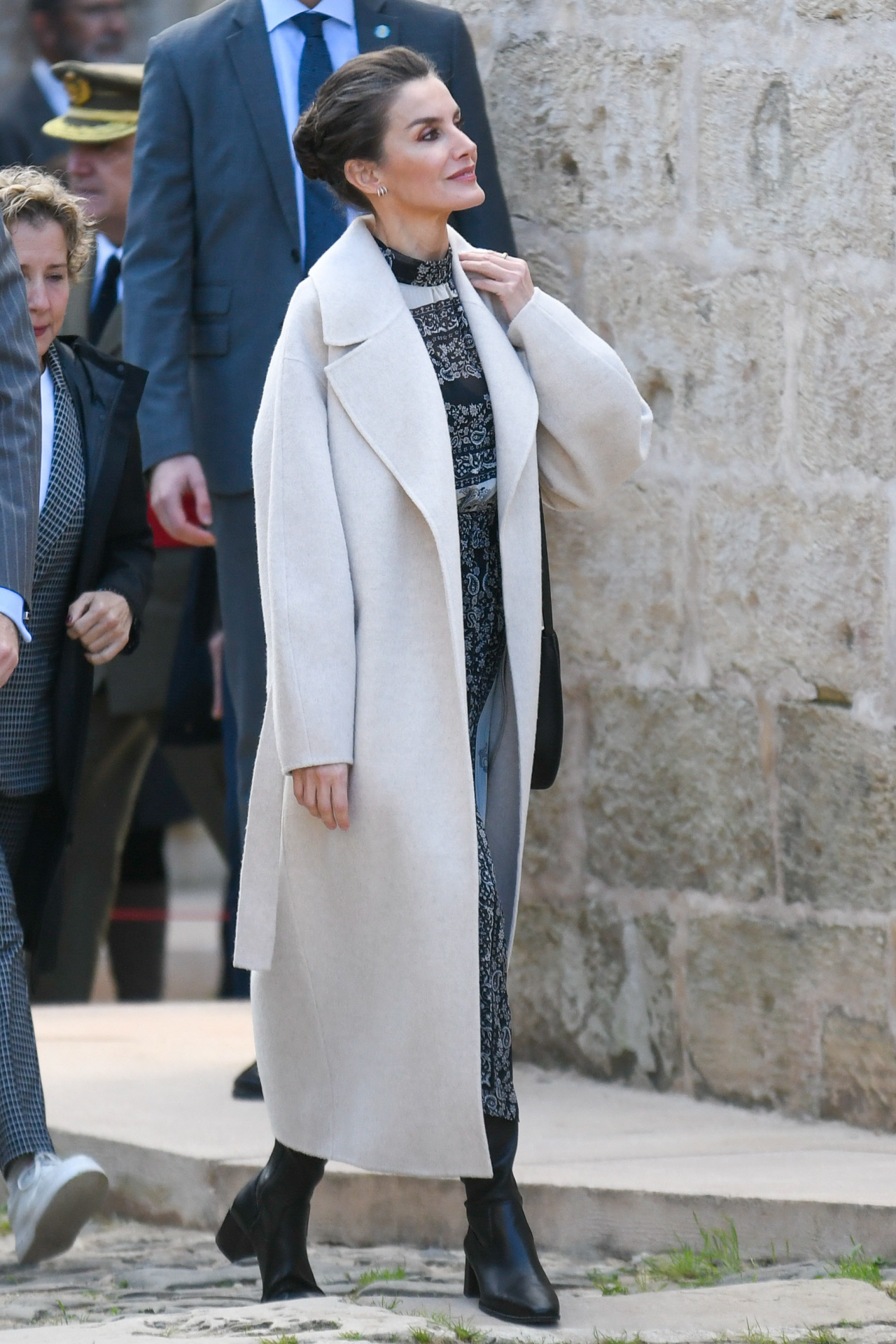 El nuevo abrigo de la reina Letizia.