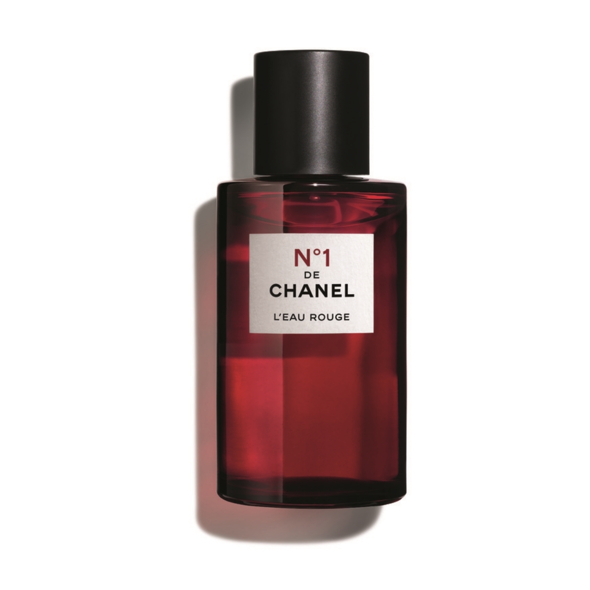Eau de Rouge Nº1 de Chanel.