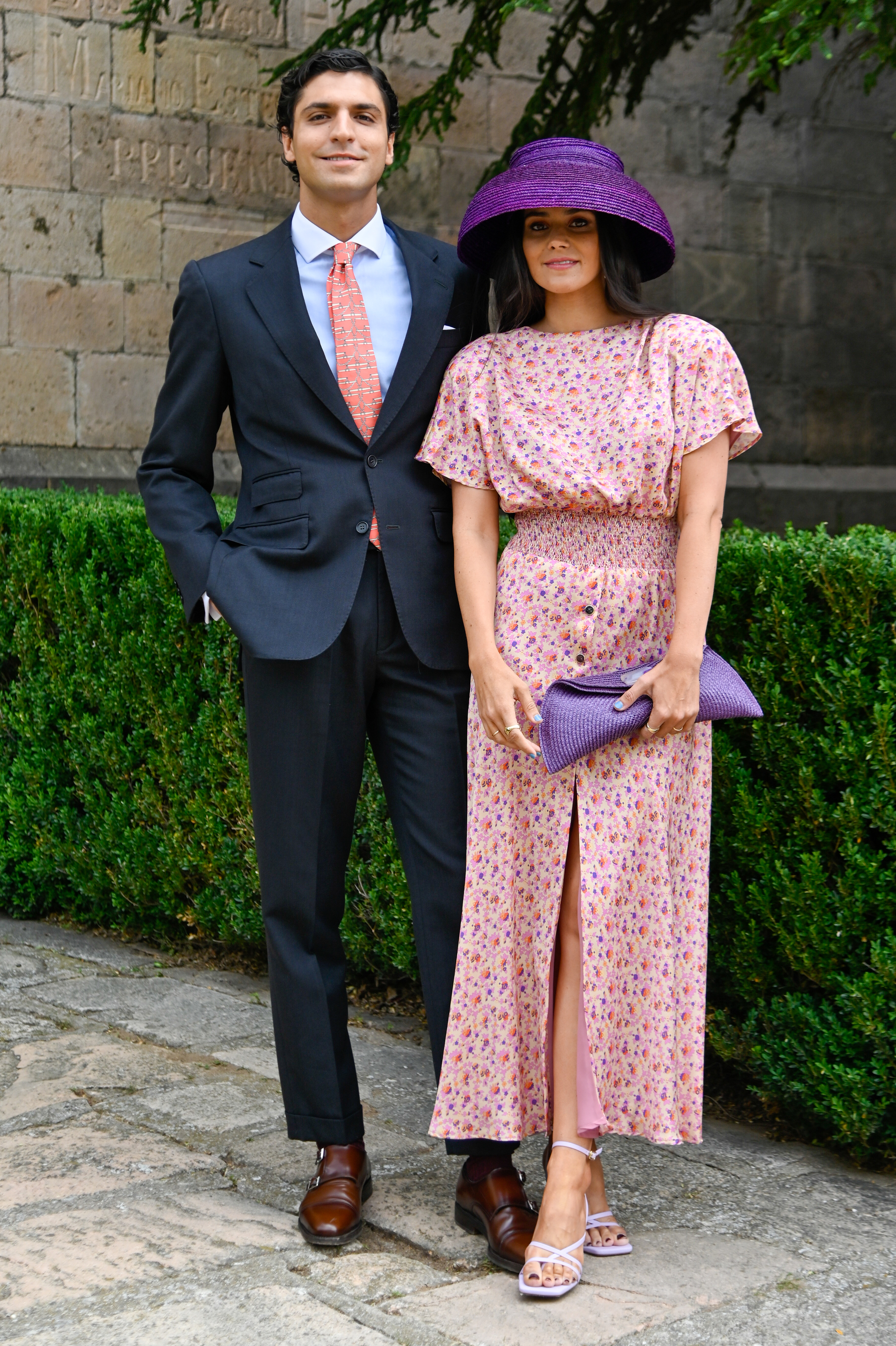 María García de Jaime y su marido Tomás Páramo en una boda de día en Segovia.