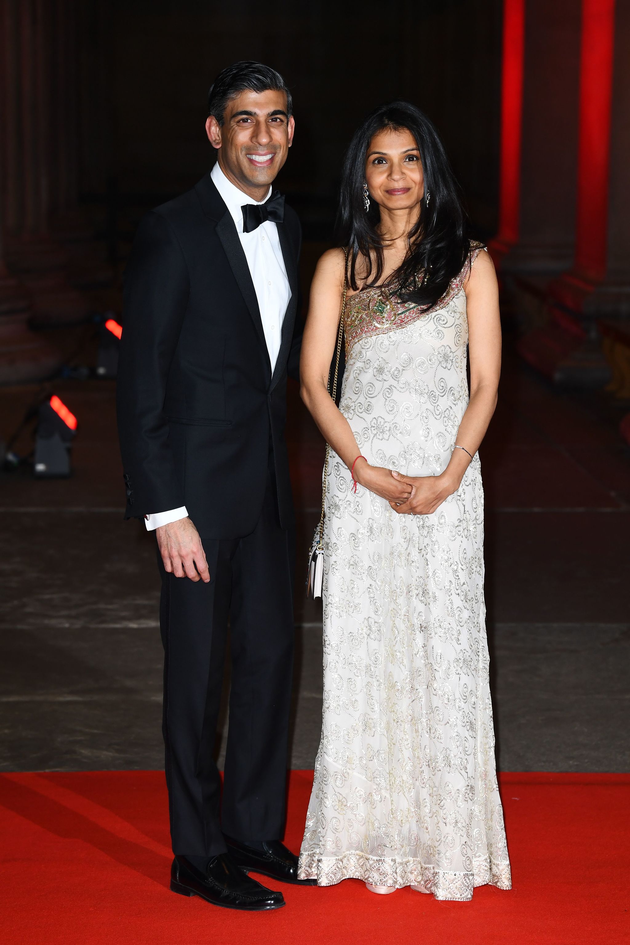 Akshata Murthy con su marido Rishi Sunak en la recepción del British Asian Trust en febrero de 2022.