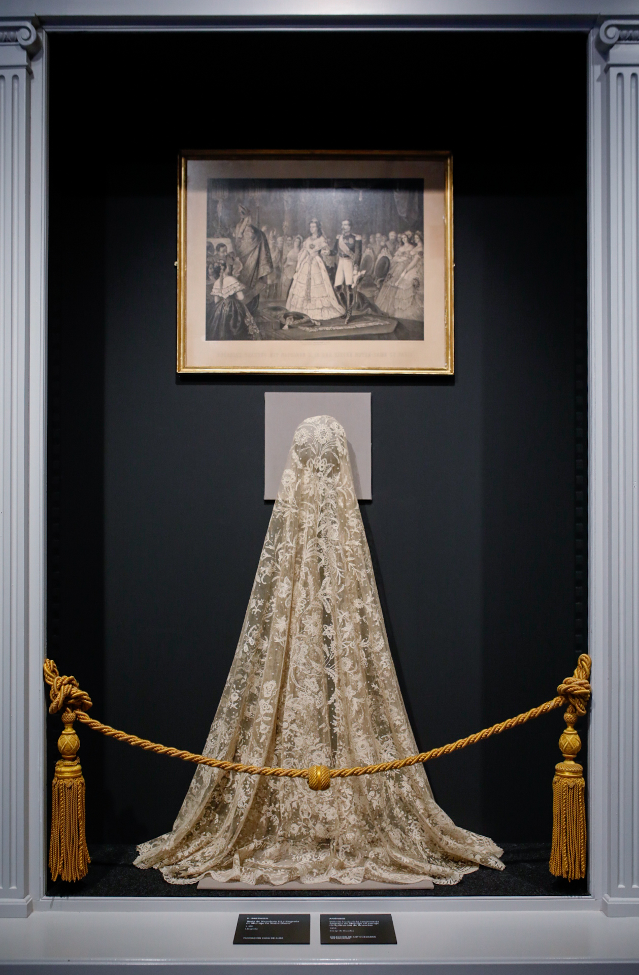 Velo de boda de la Emperatriz Eugenia de Montijo de encaje de Bruselas.