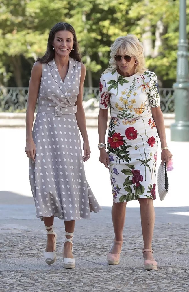 La reina Letizia junto a Jill Biden, en la última visita de la primera dama a Madrid.