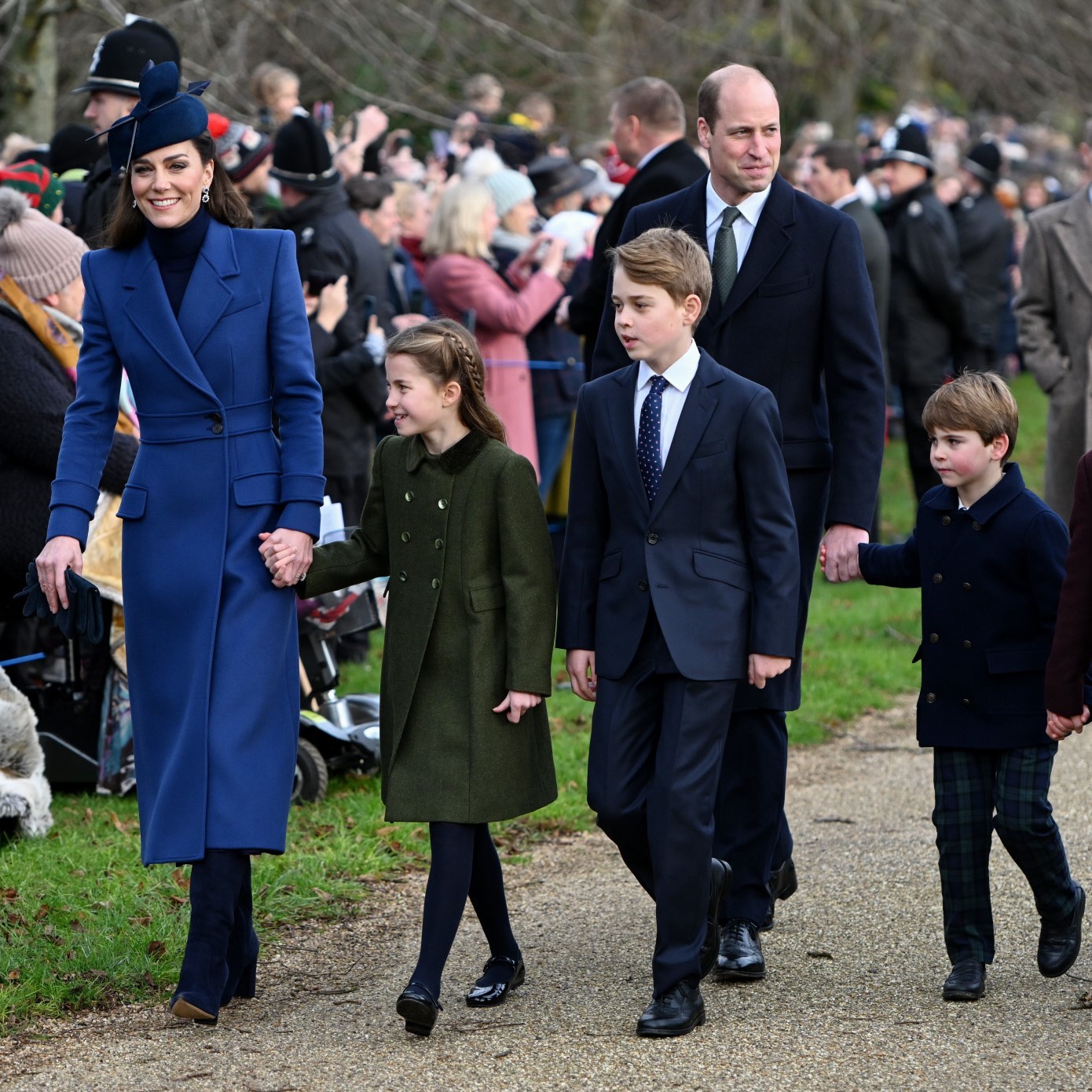 Kate Middleton y el pr�ncipe Guillermo con sus tres hijos