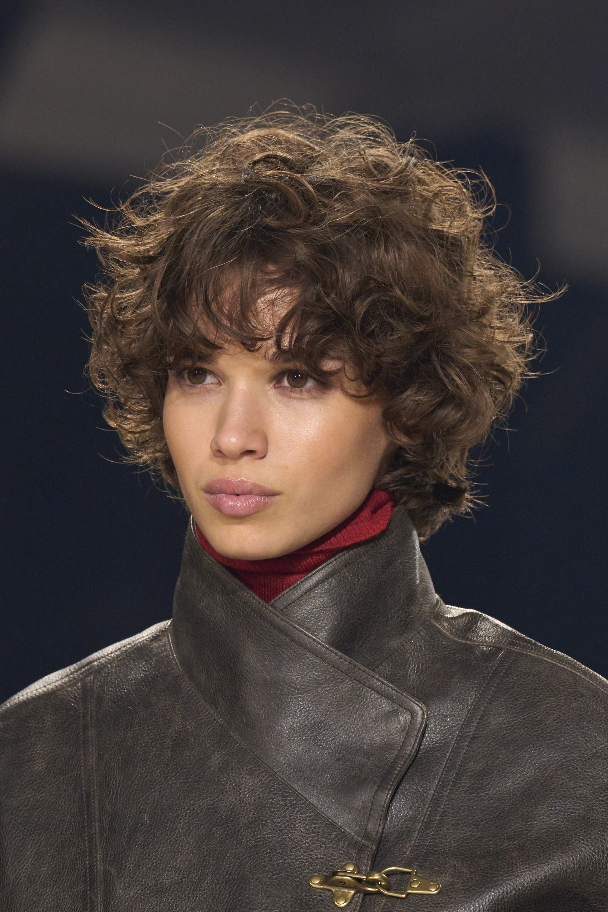 Los 26 Cortes De Pelo Rizado Que Favorecen Y Ser n Tendencia En 2024 Los 26 Cortes De Pelo Rizado Que Favorecen Y Ser n Tendencia En 2024