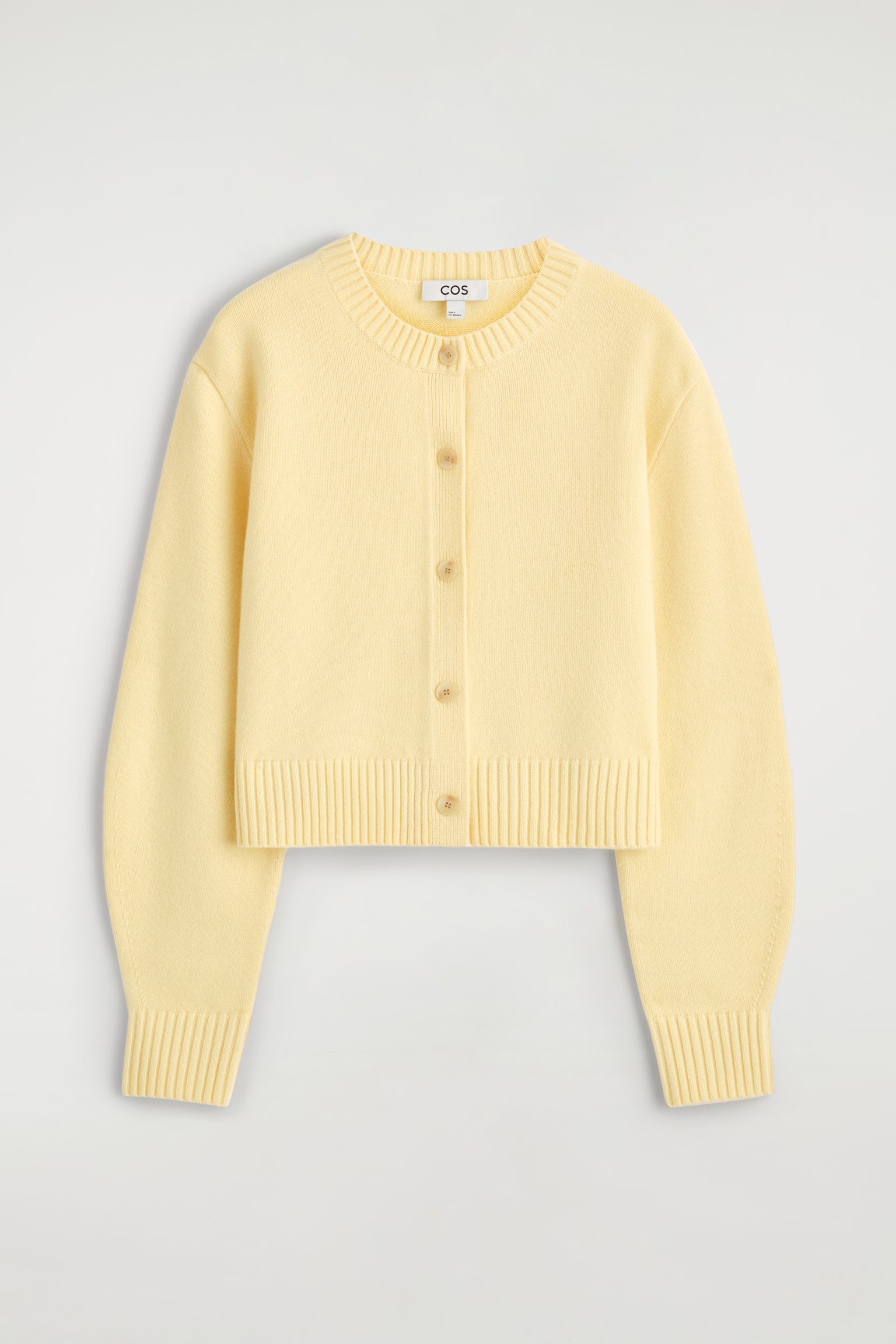 Cárdigan de COS (89 euros)