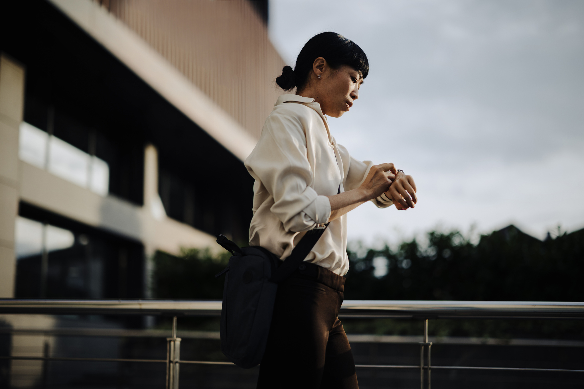 Por qué en Japón llegar a tu hora en el trabajo puede ser motivo de despido (cuando en España es razón de elogio)