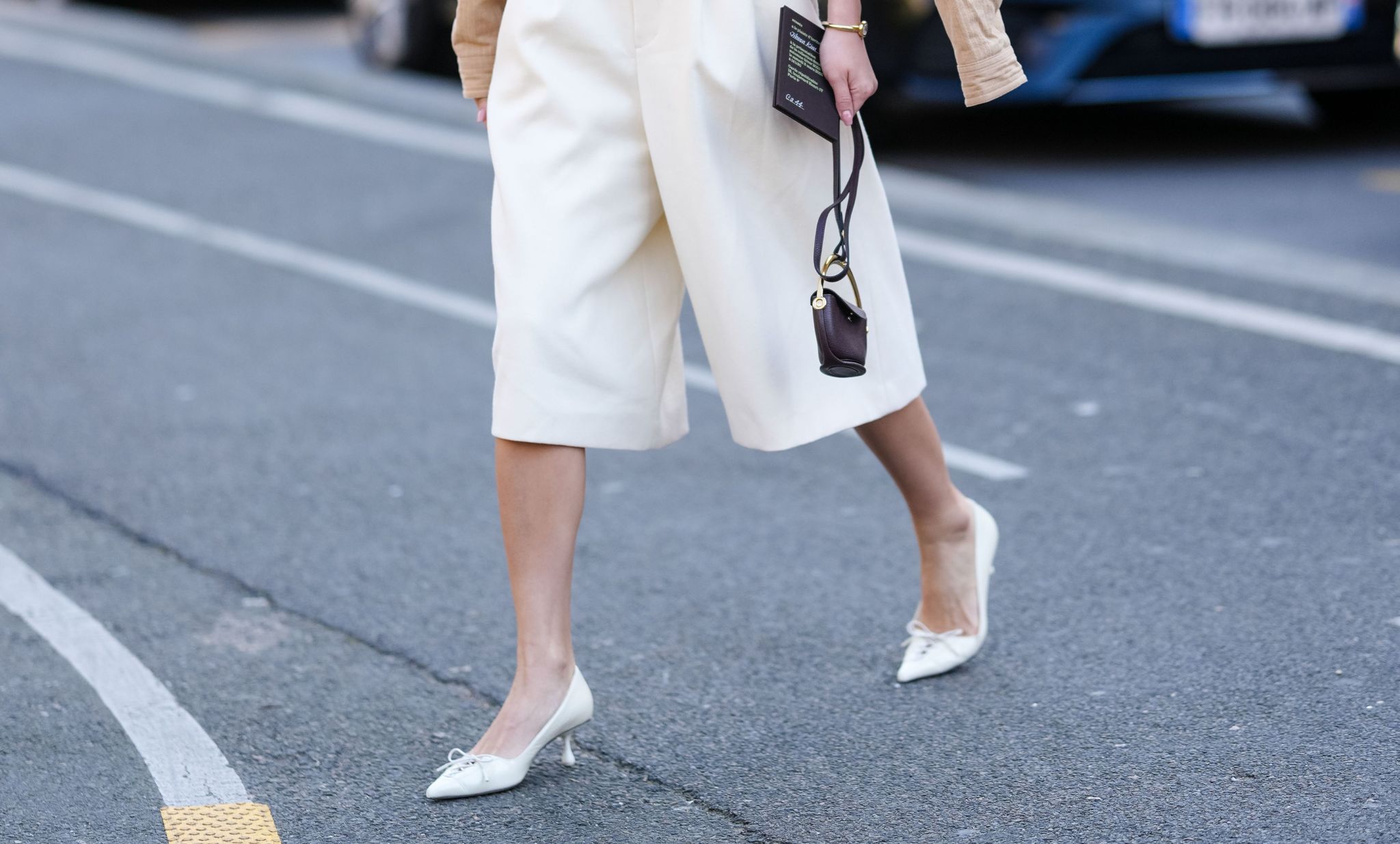Las bermudas están de moda y Zara ha traído los modelos más elegantes que resolverán todos tus looks primavera-verano