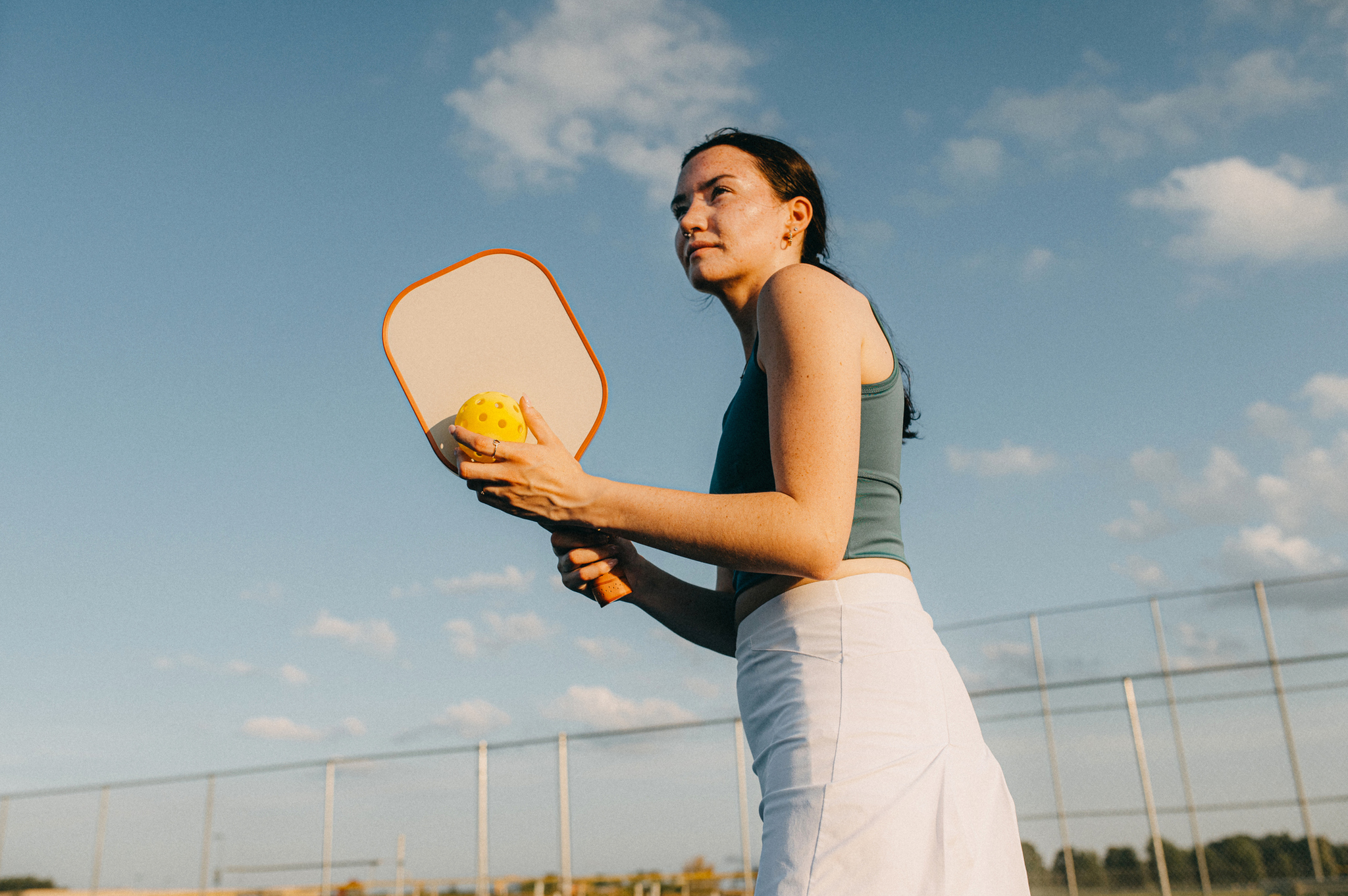 Jennifer Aniston, Emma Watson, Selena Gomez... ¿Qué tiene el pickleball que ha enganchado a todas las celebrities?