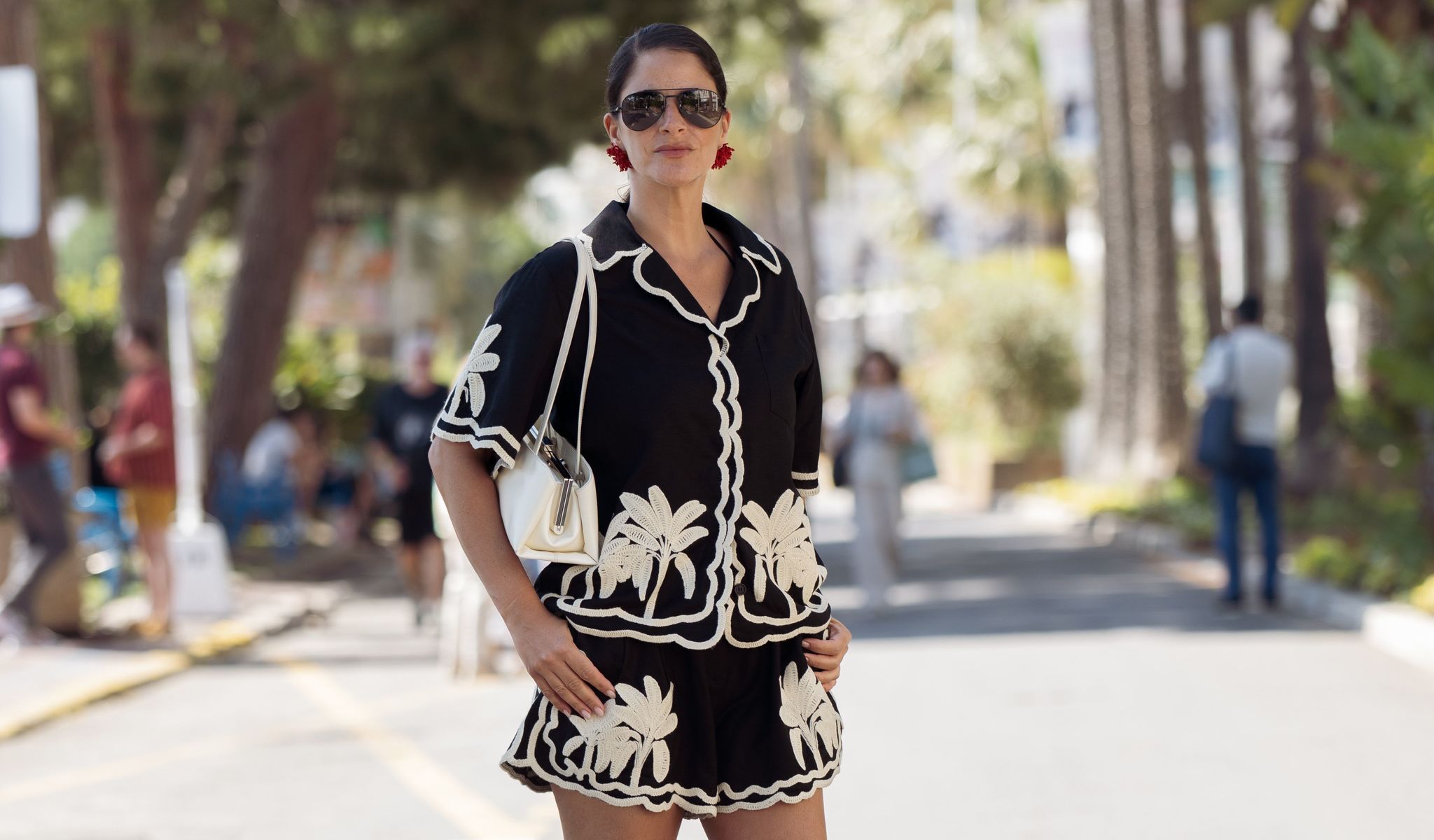 De entre todas las novedades de Zara, las estilistas y editoras de moda coincidimos en estas tres piezas de verano que ya tenemos en el armario
