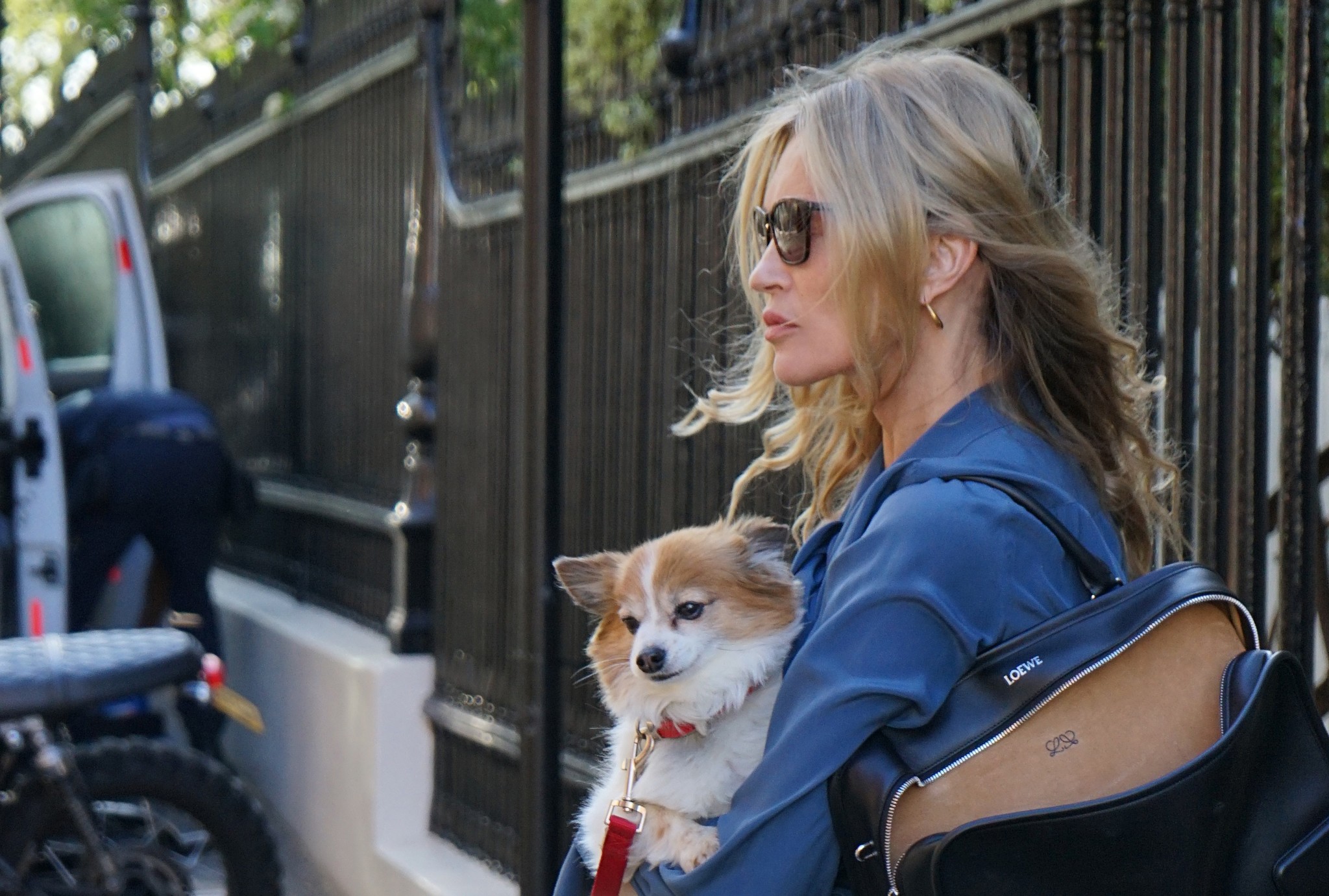 La falda que llevaba Kate Moss en los 90 (y que sigue en su armario 30 años después) es tendencia este verano