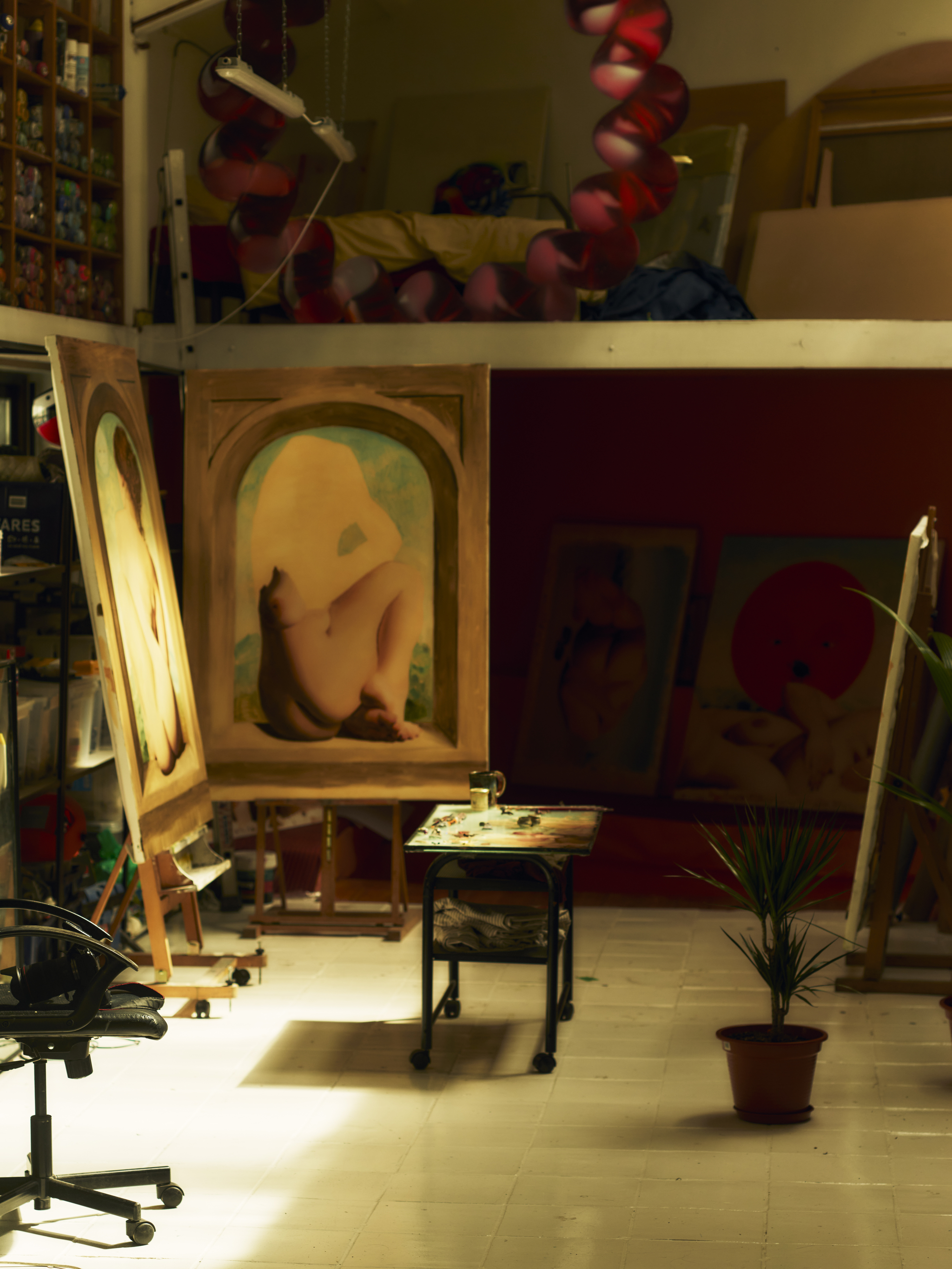 En el estudio de Inés Fernández-Shaw, que comparte con los artistas que comparte con los artistas Spok e Íñigo Sesma.