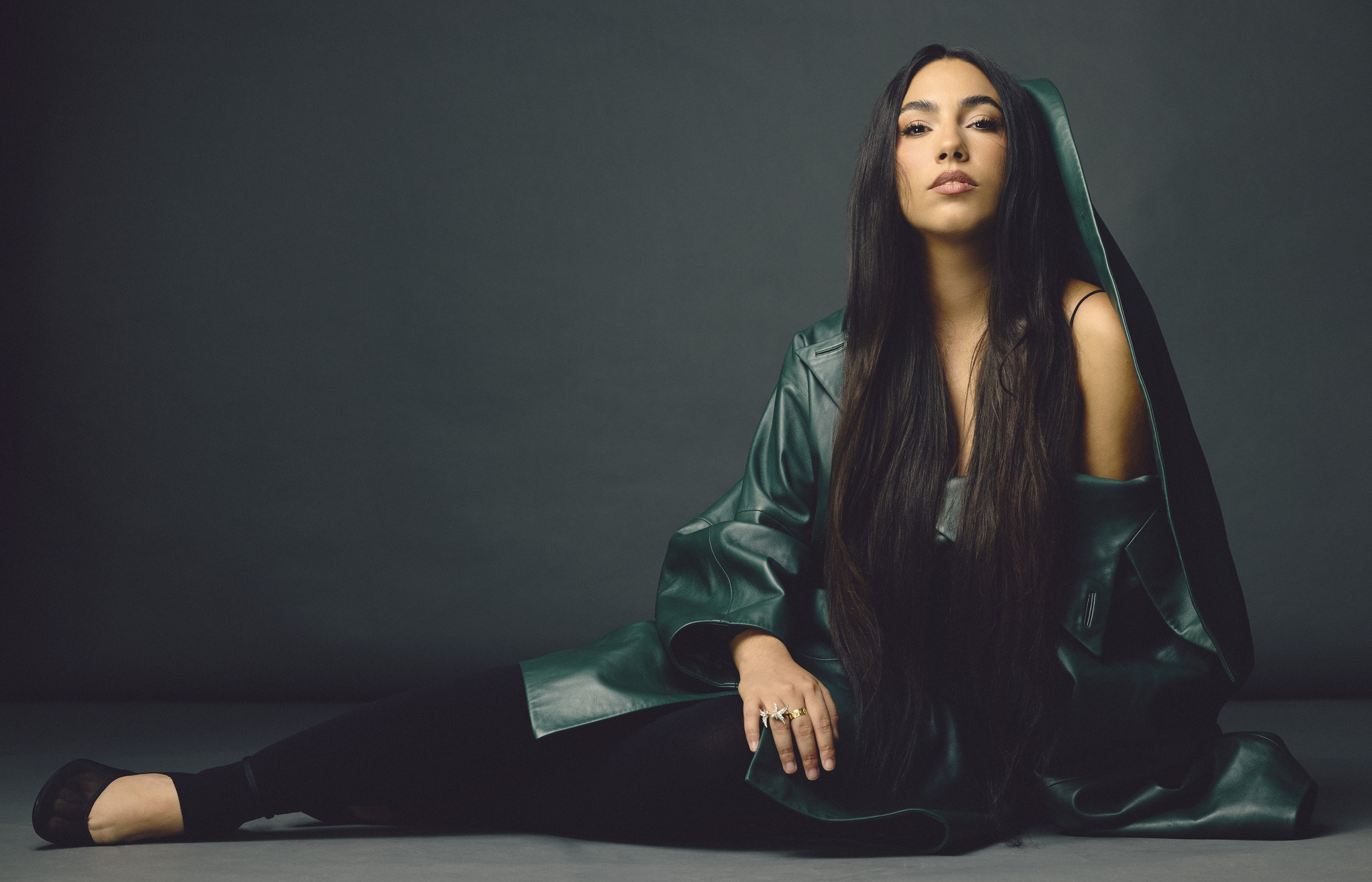 María José Llergo (32 años), artista: "Imagina que sólo quieres jugar, pero para eso tienes que reunirte con señores que, aunque nunca han hecho una canción, aseguran que tu partitura está mal"