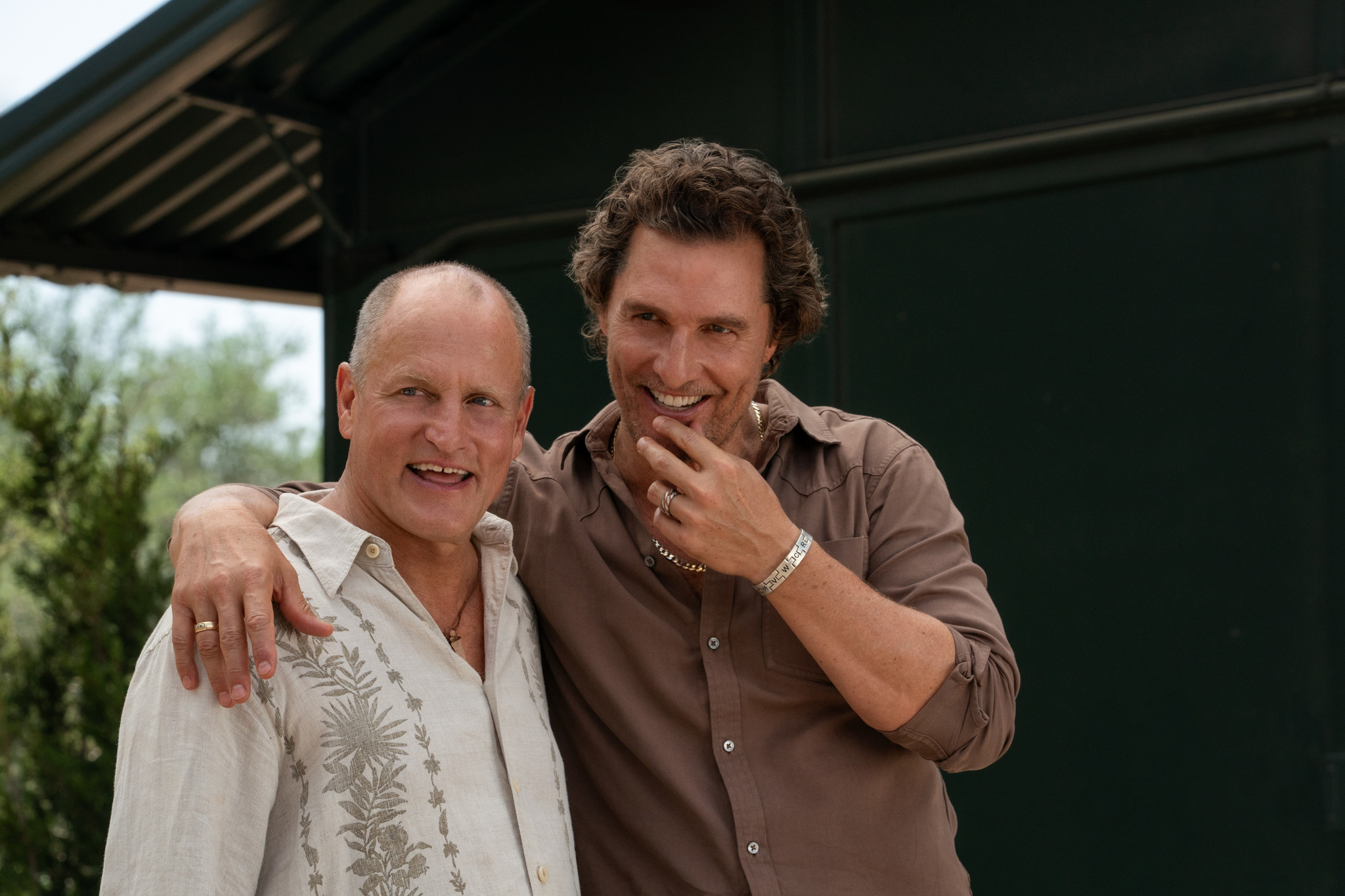 Woody Harrelson estrena serie con Matthew McConaughey: "En 'True detective', 9 de cada 10 días quería abofetearlo. En 'Brothers', nos hemos divertido como dos niños indisciplinados"