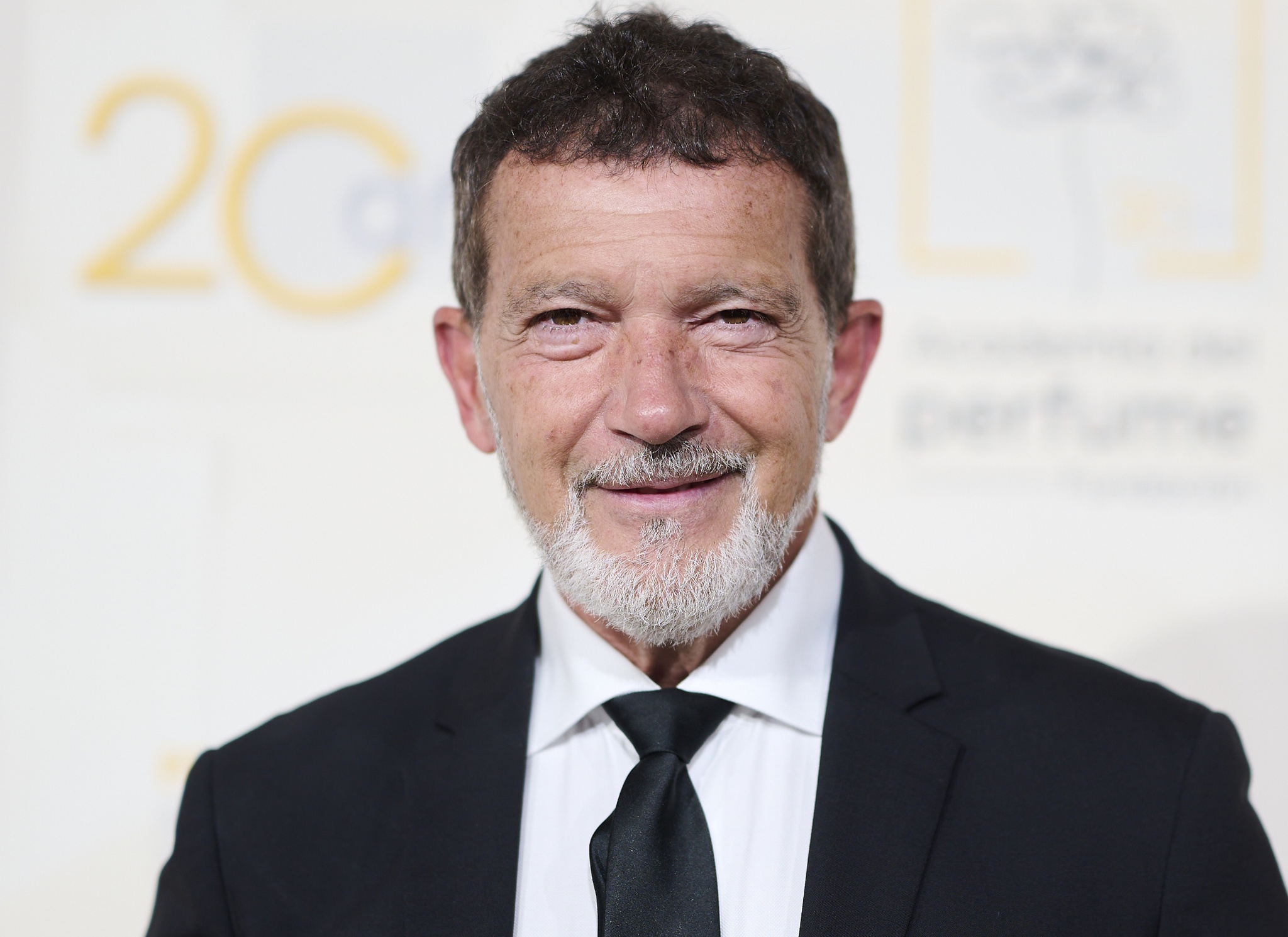 Antonio Banderas: "Entendí lo que era el perfume cuando olí un frasco que se llamaba 'domingo por la mañana'"