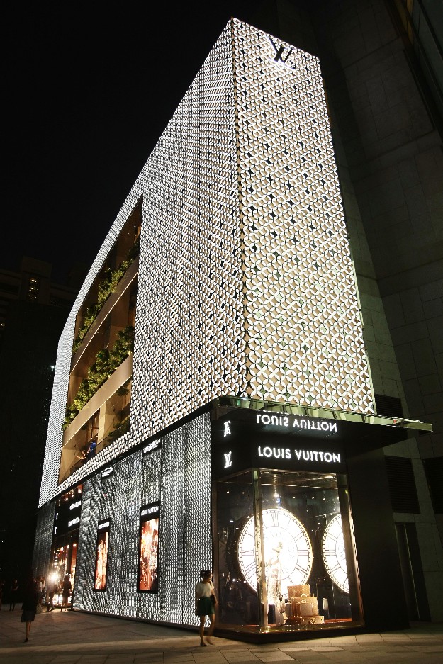 Inauguración de la maison Louis Vuitton en Shanghai