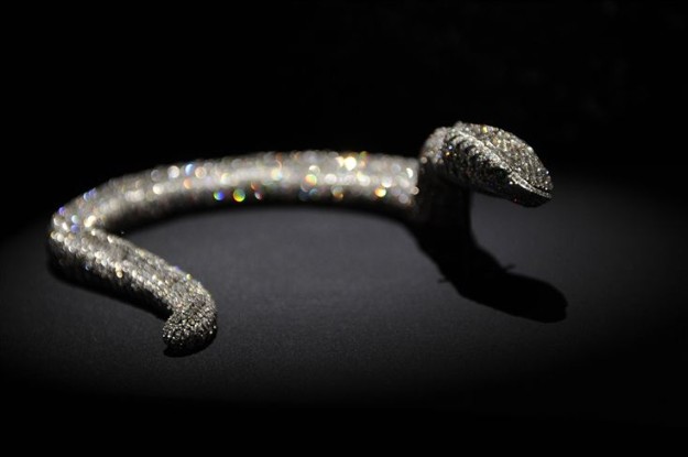 Otro ejemplo de las lujosas joyas que hubo en "El arte de Cartier"