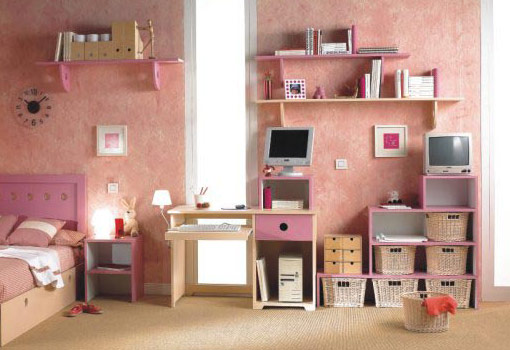 habitacin rosa de nia-TELVA (foto:decoideas.net)