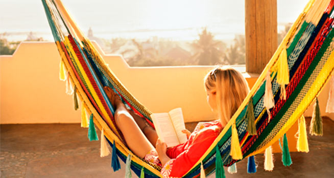 Elige novela para relajarte este verano (Foto: Getty Images)