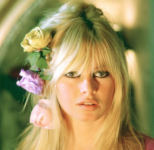 Emula a nuestra musa de la belleza Brigitte Bardot, con nuestro tutorial de maquillaje.