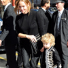 Stella McCartney y Jennifer Lopez con sus hijos a la pasarela - TELVA