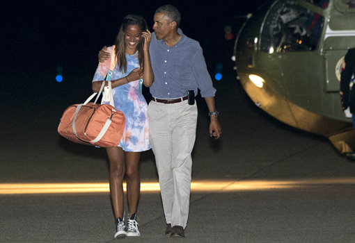 Mali Obama y su padre.
