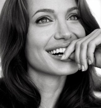 Las mil y una caras de Angelina