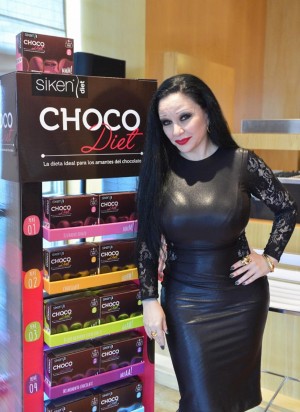 Alaska, embajadora de la nueva Choco-diet de Siken.
