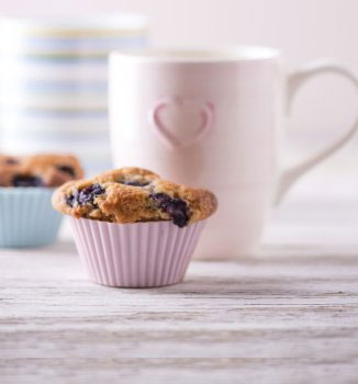 Muffins de frutos rojos + caf latte, el desayuno ms dulce para toda la familia!