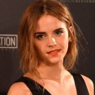 Emma Watson nos conquista en Madrid con su falso bob y su outfit
